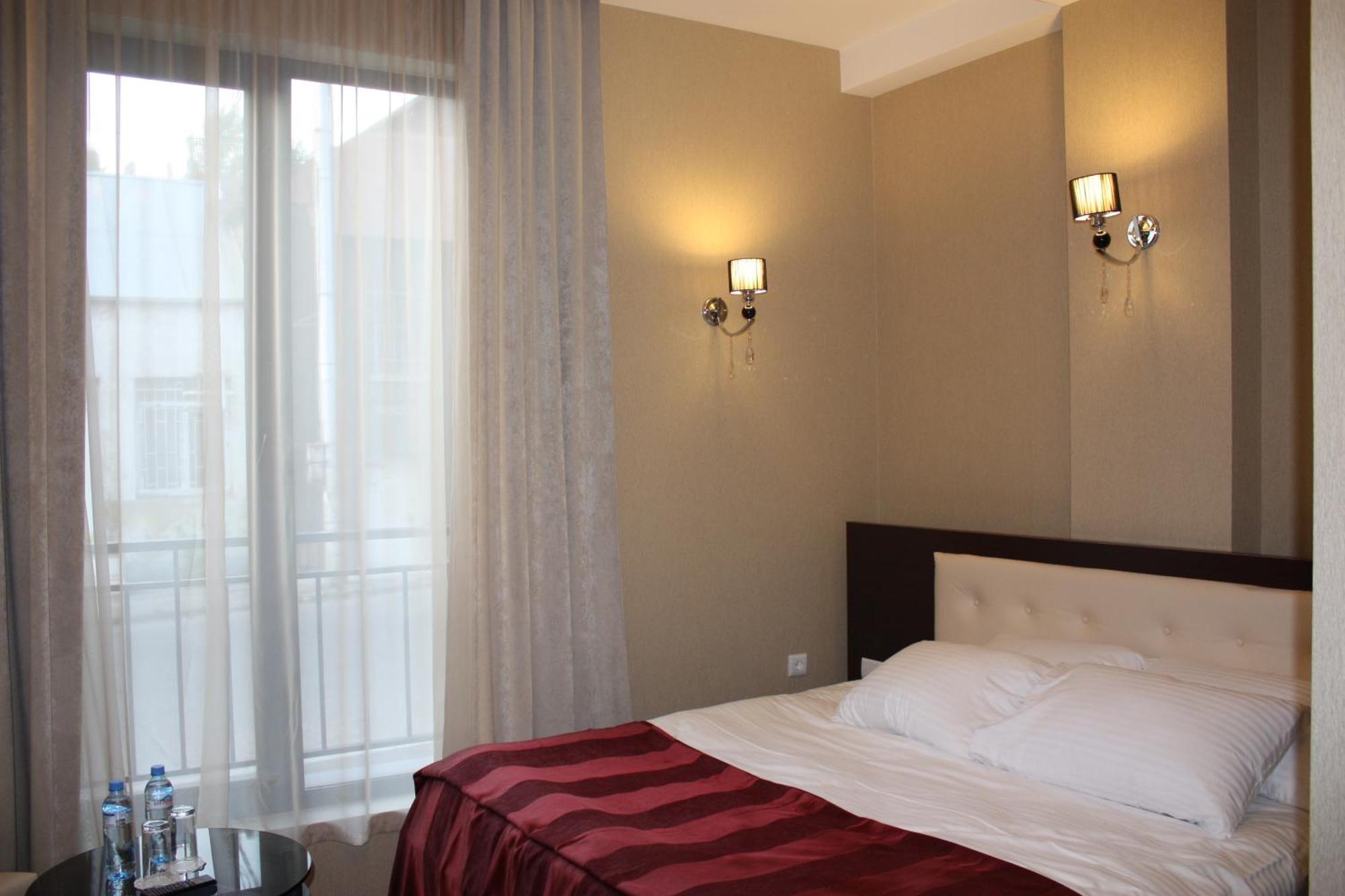 Marionn Hotel Tiflis Oda fotoğraf