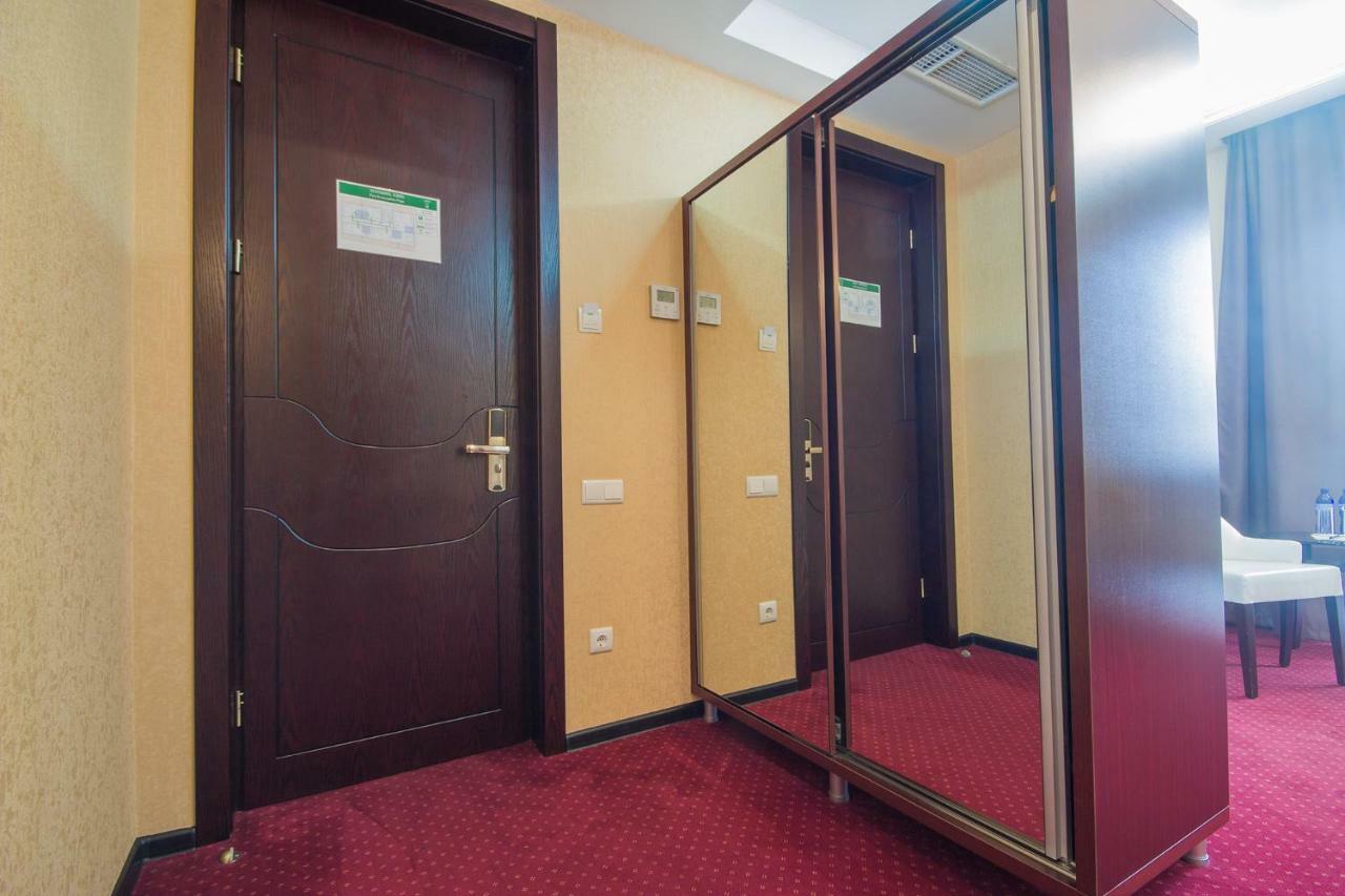 Marionn Hotel Tiflis Dış mekan fotoğraf